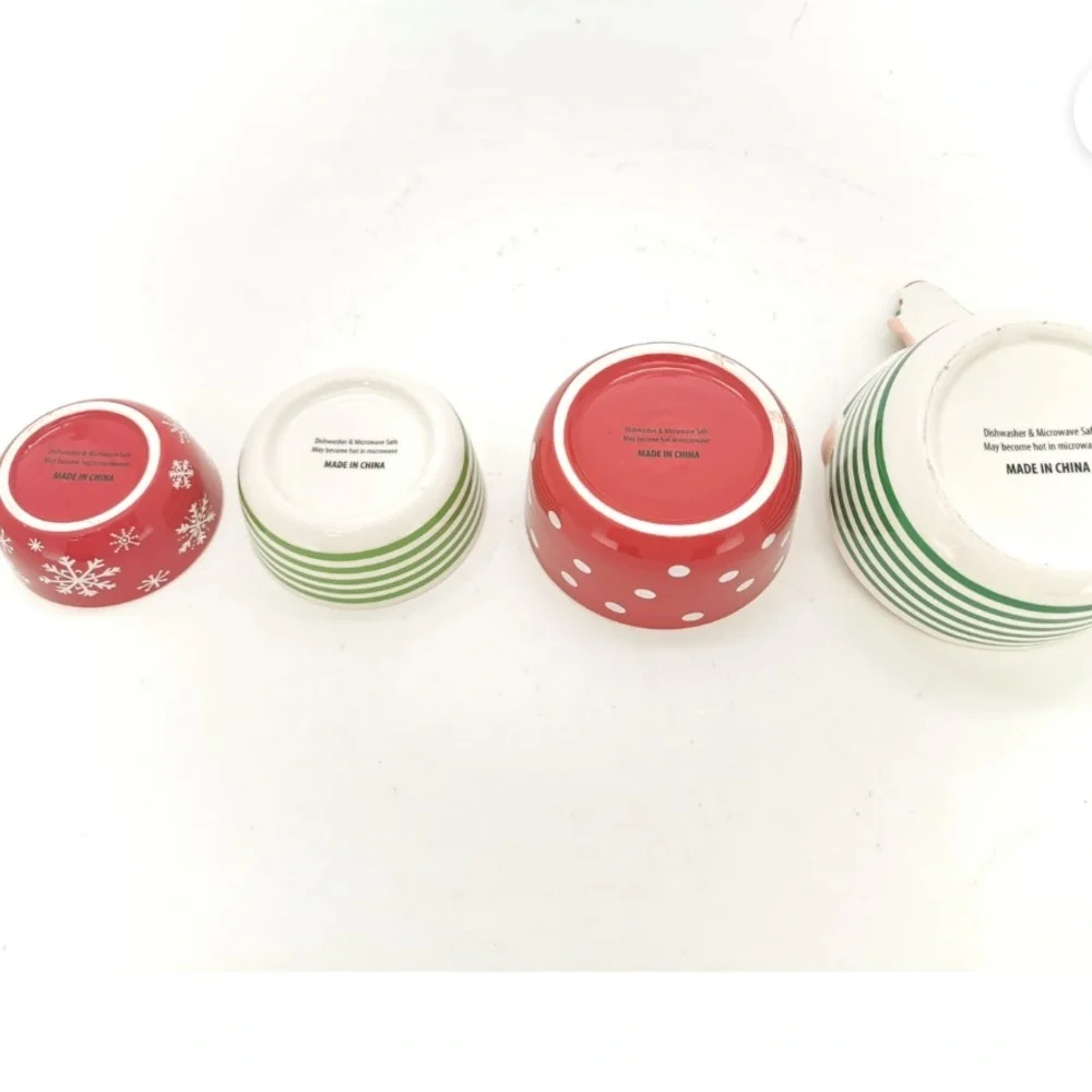 Holiday Time Elf Measuring Cups.